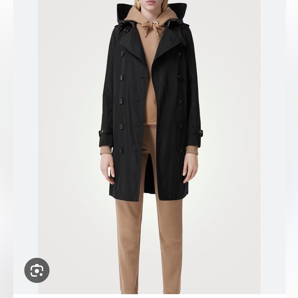 Burberry Classic Black Heritage Kensington Black Trench Coat XL